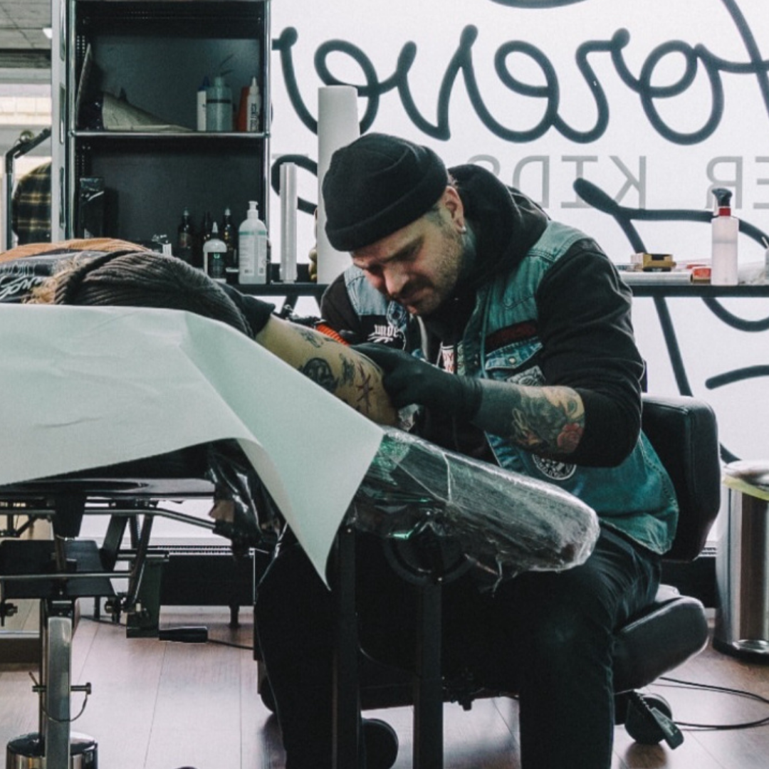 Kevin Breitschmid / Tattoo Artist